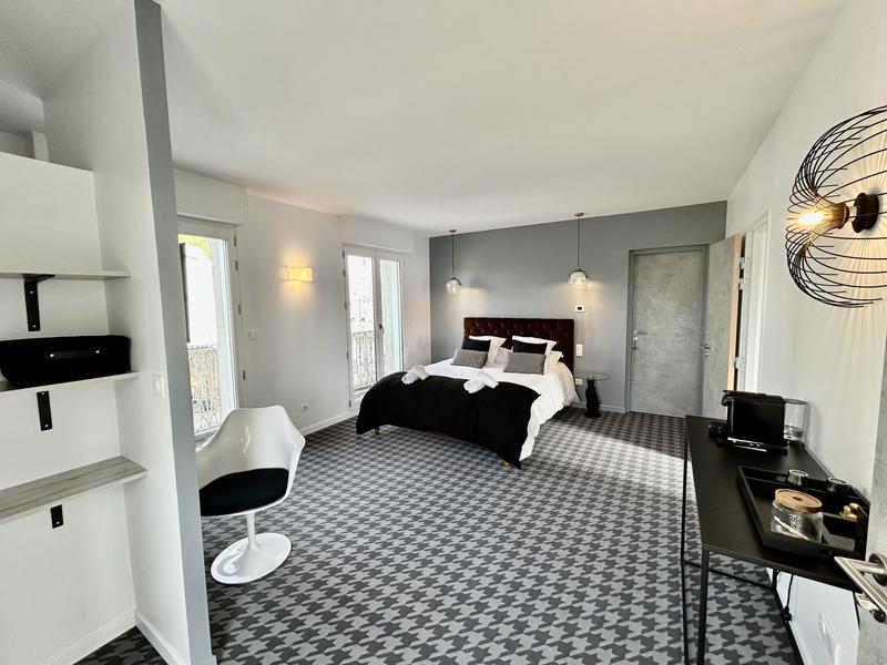 Maison de maîtres - 277 m² - 8 pièces