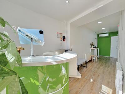 Bureau - 54 m² - 3 pièces