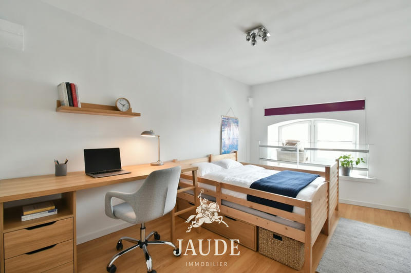 Appartement - 84 m² - 3 pièces