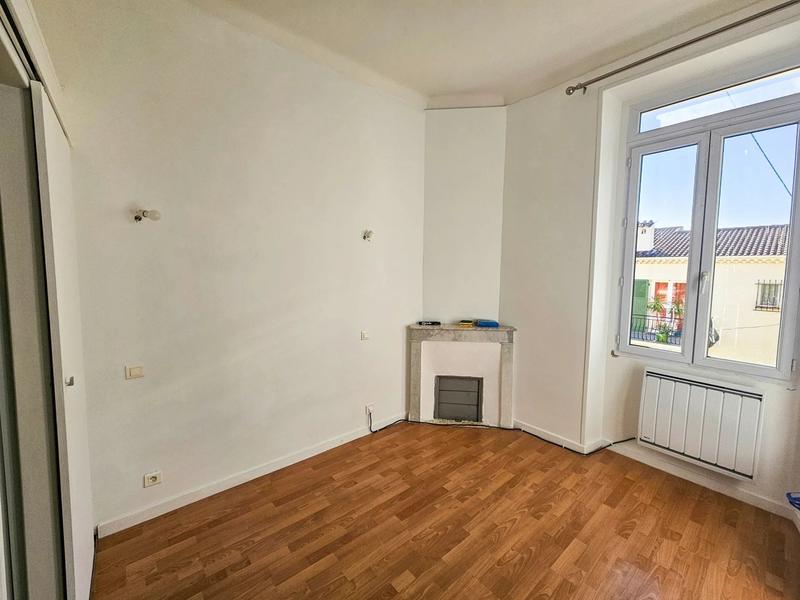 Immeuble - 243 m² - 10 pièces