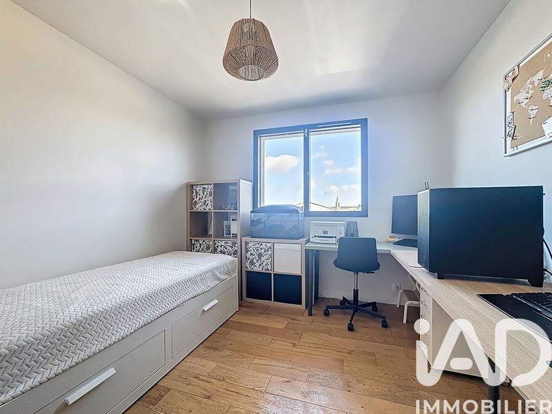 Maison - 98 m² - 4 pièces