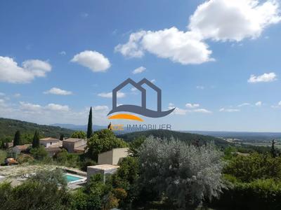 Villa - 141 m² - 6 pièces