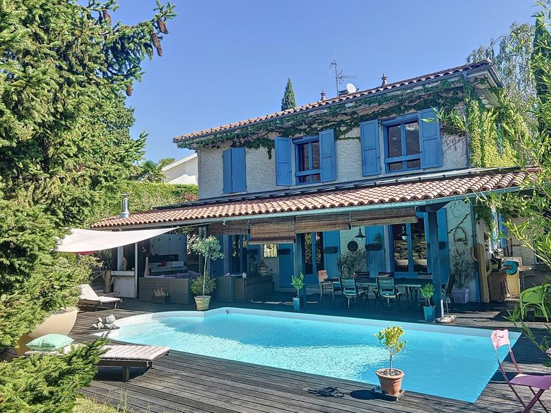 Villa - 146 m² - 6 pièces