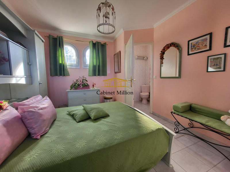 Maison - 188 m² - 6 pièces