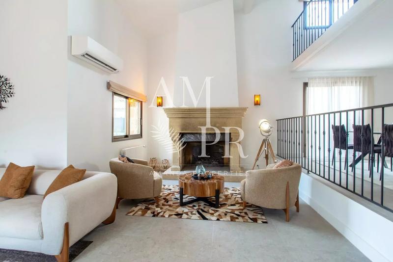 Villa - 170 m² - 7 pièces