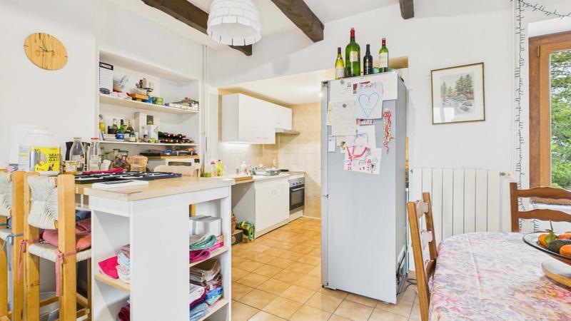 Propriété - 150 m² - 8 pièces