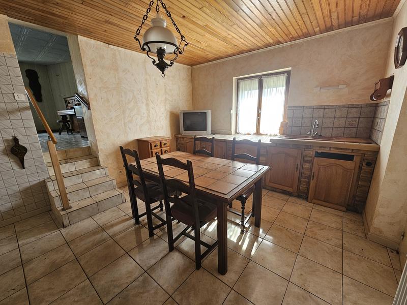 Maison - 97 m² - 4 pièces