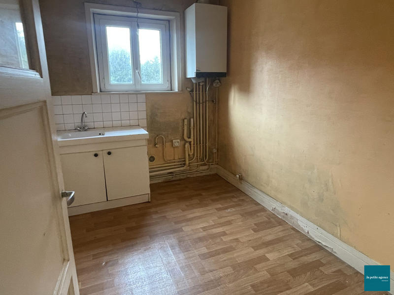 Maison ancienne - 235 m² - 9 pièces