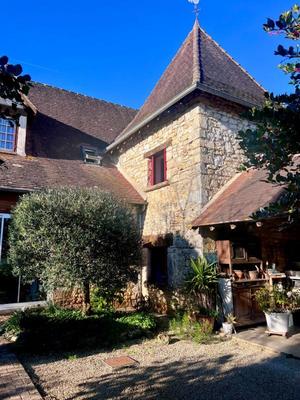 Maison - 105 m² - 6 pièces