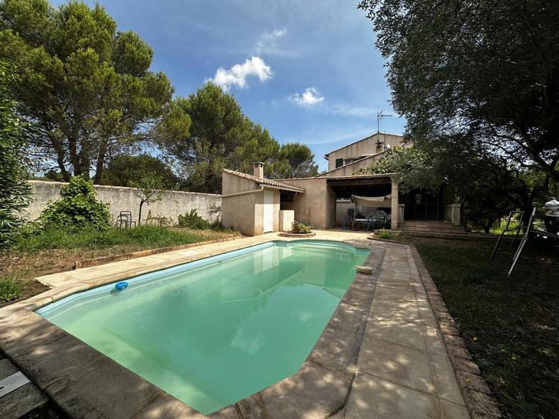 Maison - 143 m² - 5 pièces