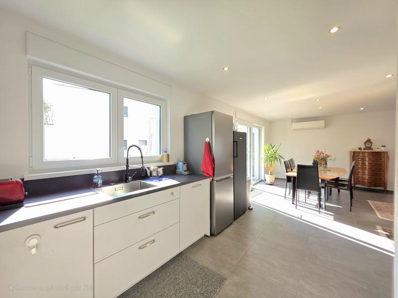 Maison contemporaine - 102 m² - 5 pièces