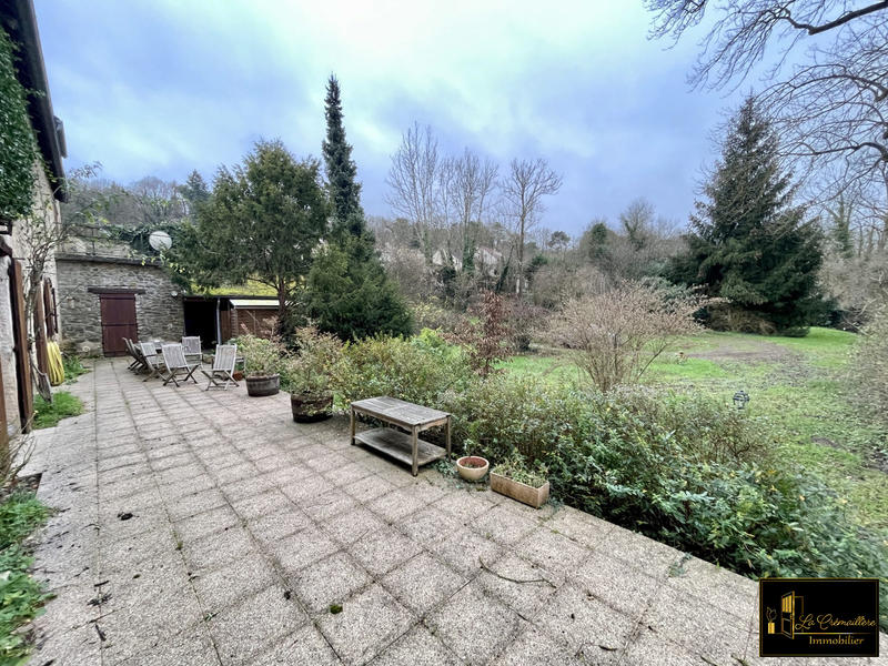 Maison ancienne - 250 m² - 6 pièces