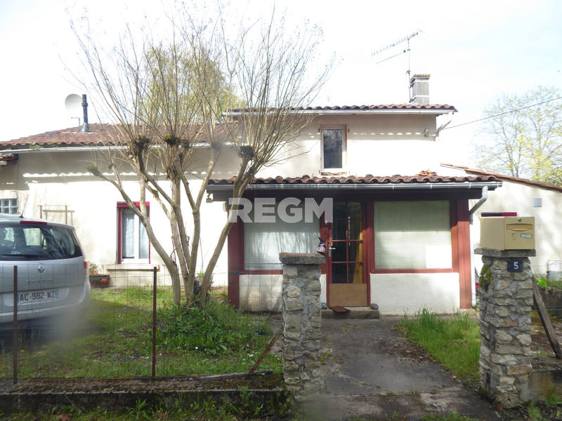 Appartement - 100 m² - 4 pièces