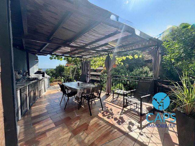 Maison - 114 m² - 5 pièces