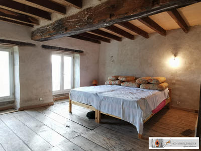 Maison ancienne - 98 m² - 4 pièces