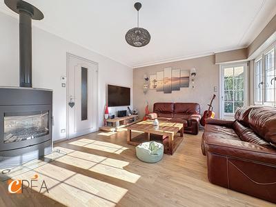 Maison - 105 m² - 6 pièces