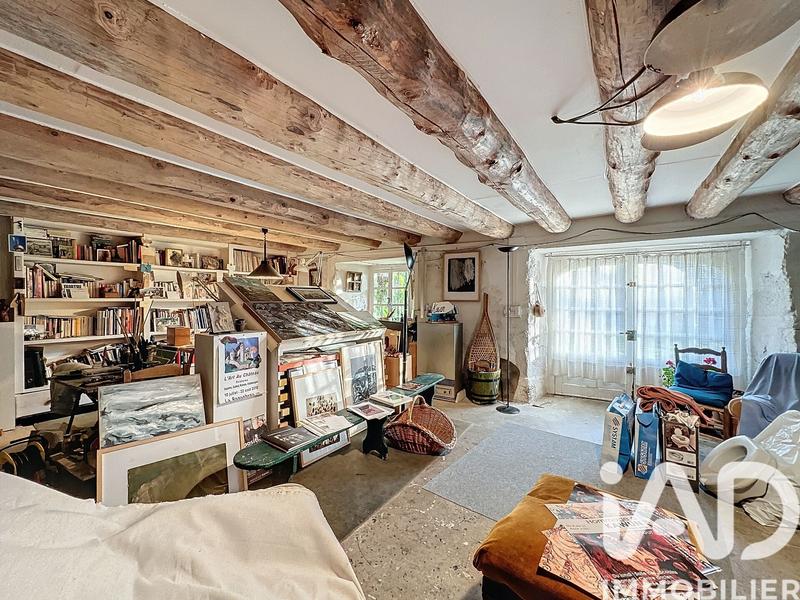 Maison - 270 m² - 11 pièces