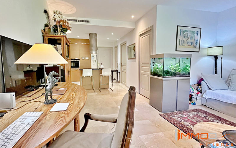 Appartement - 50 m² - 2 pièces