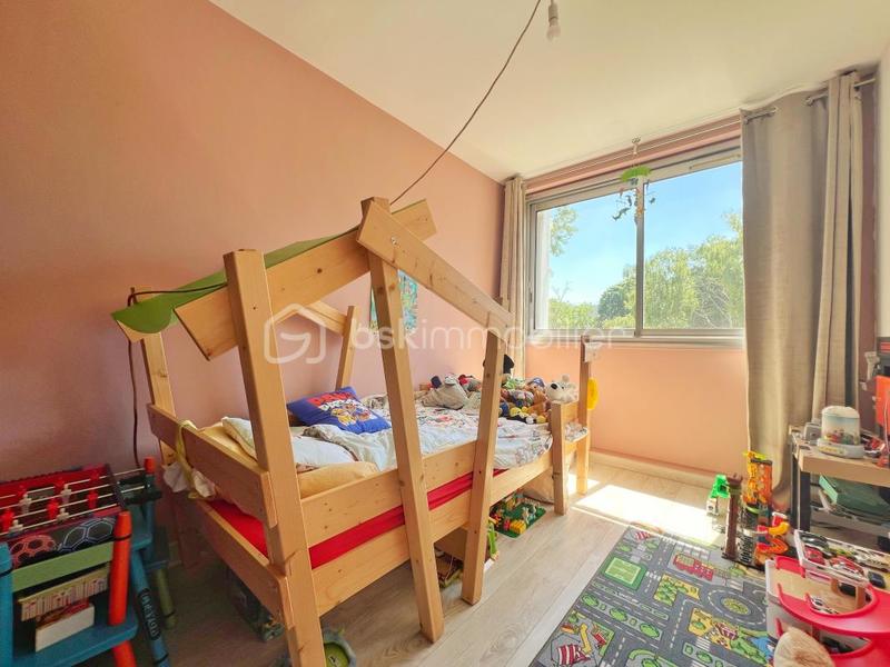 Appartement - 81 m² - 5 pièces