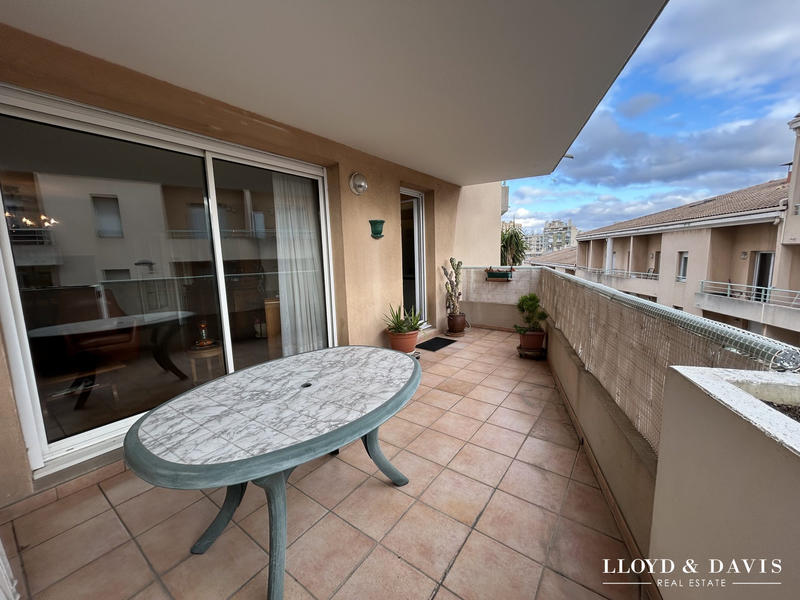 Appartement - 95 m² - 4 pièces