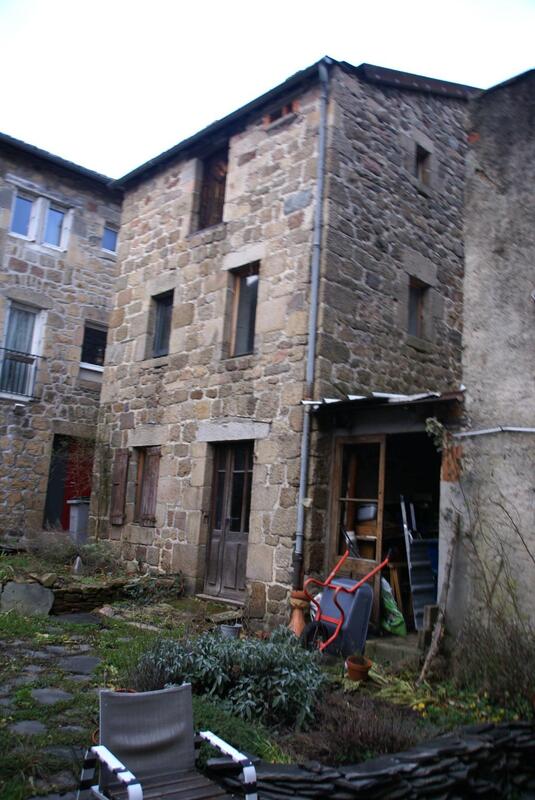 Immeuble - 209 m² - 12 pièces