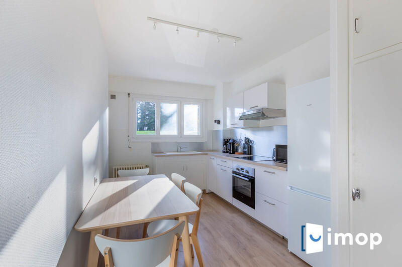 Appartement - 79 m² - 4 pièces