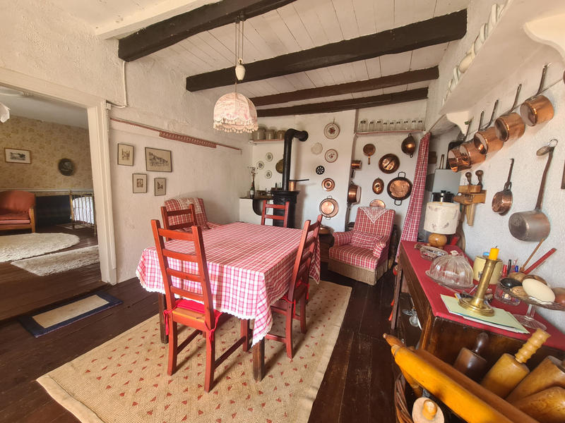 Maison - 102 m² - 3 pièces