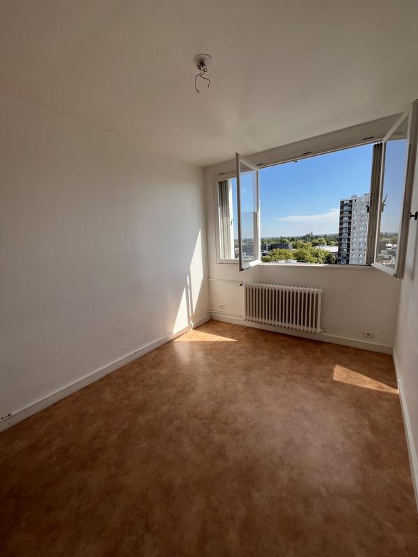 Appartement - 70 m² - 4 pièces