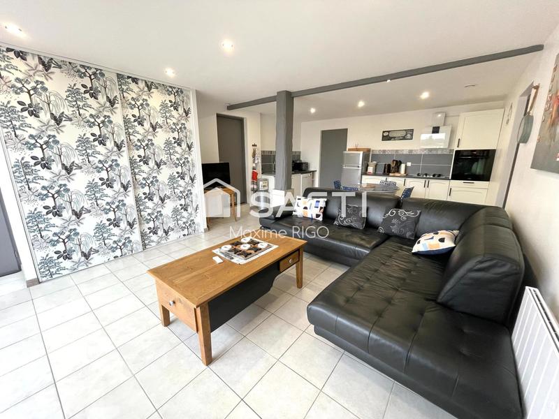 Maison - 255 m² - 7 pièces