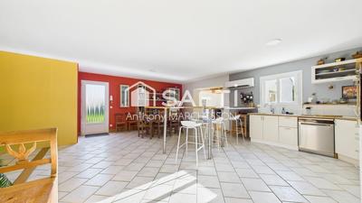 Maison - 157 m² - 6 pièces