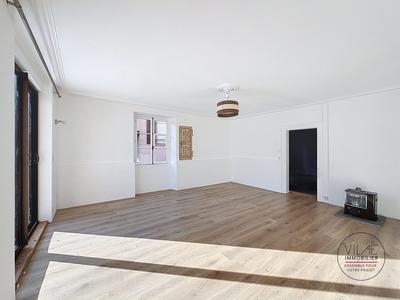 Maison - 84 m² - 4 pièces