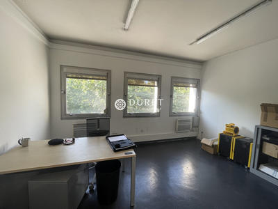 Bureau - 56 m²
