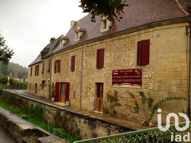 Maison de village - 250 m² - 10 pièces