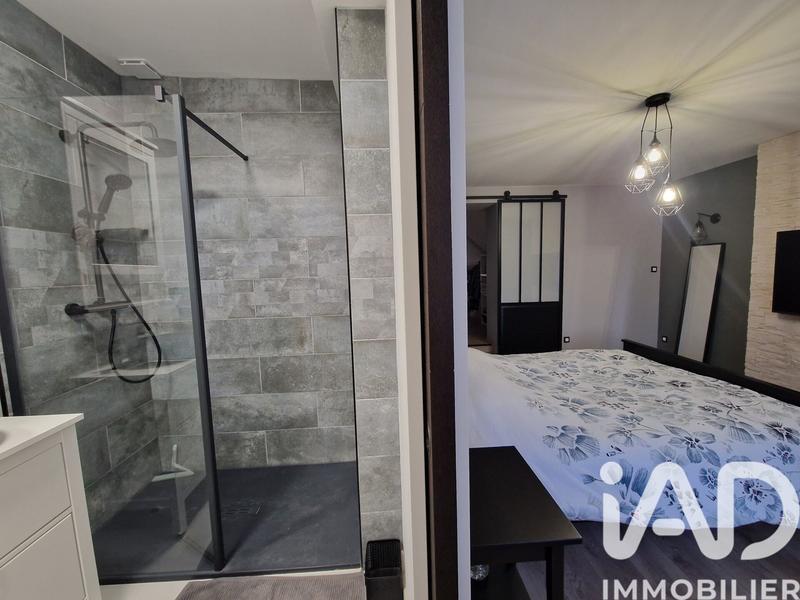 Maison - 191 m² - 7 pièces