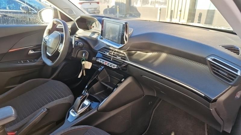 Peugeot 2008 Business bluehdi 130 ss eat8 active