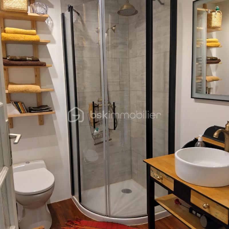 Moulin - 182 m² - 8 pièces