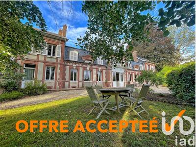 Maison - 319 m² - 12 pièces