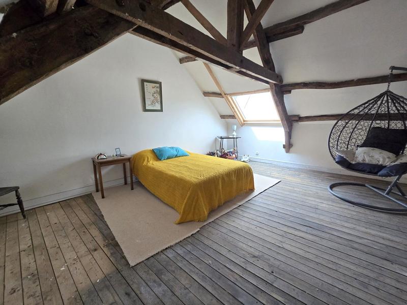 Maison traditionnelle - 125 m² - 4 pièces