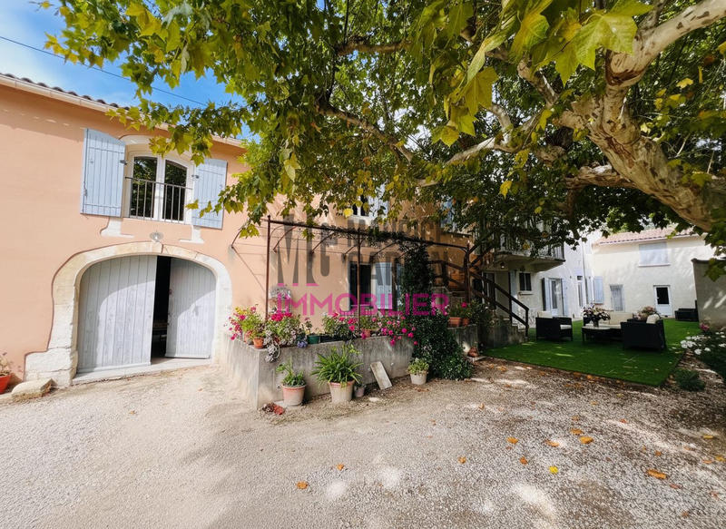 Maison - 510 m² - 23 pièces