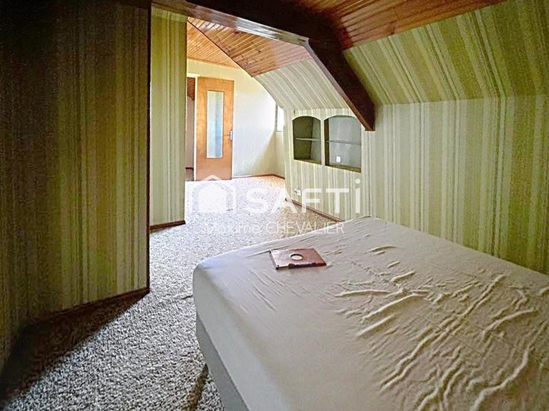 Maison - 137 m² - 5 pièces