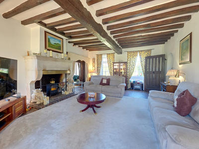 Maison - 261 m² - 11 pièces