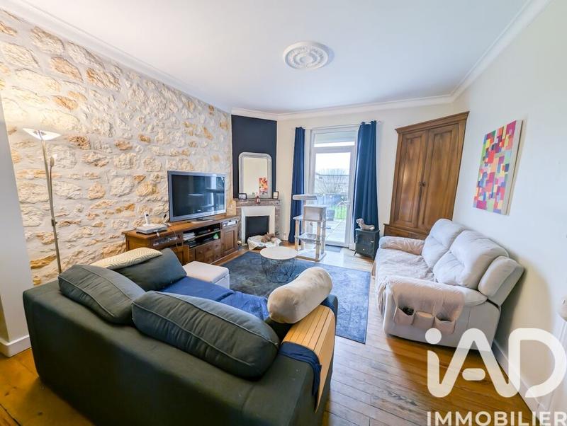 Maison - 121 m² - 6 pièces