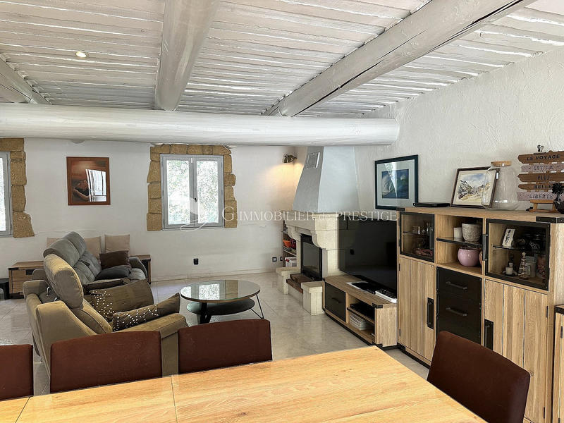 Villa - 139 m² - 6 pièces