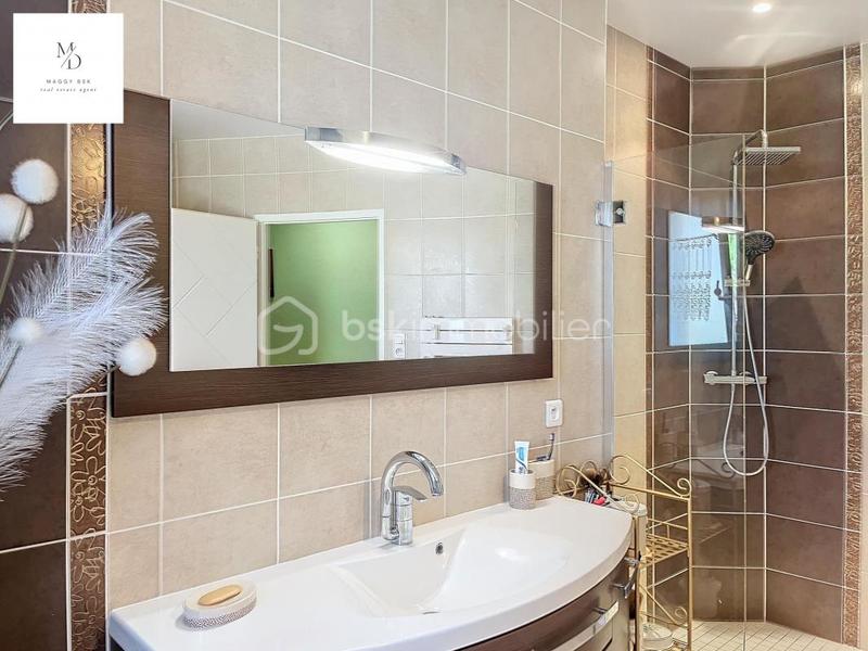 Maison d'architecte - 178 m² - 8 pièces