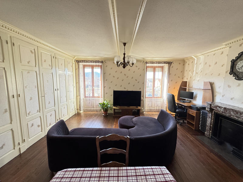 Immeuble - 220 m² - 10 pièces