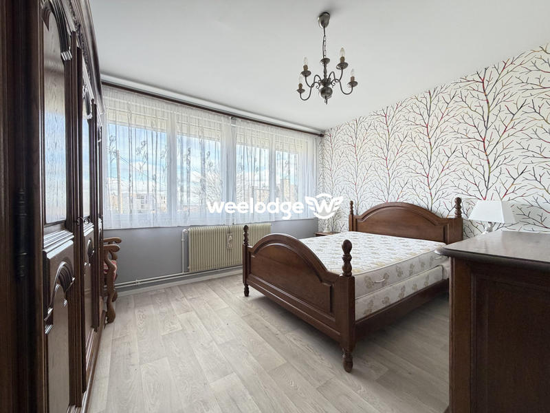 Maison - 82 m² - 5 pièces