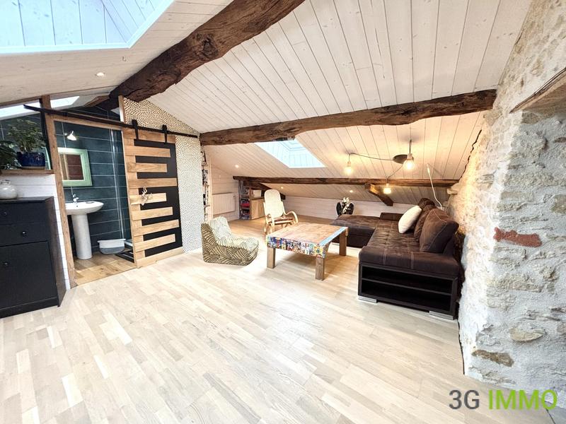 Maison en pierre - 125 m² - 6 pièces
