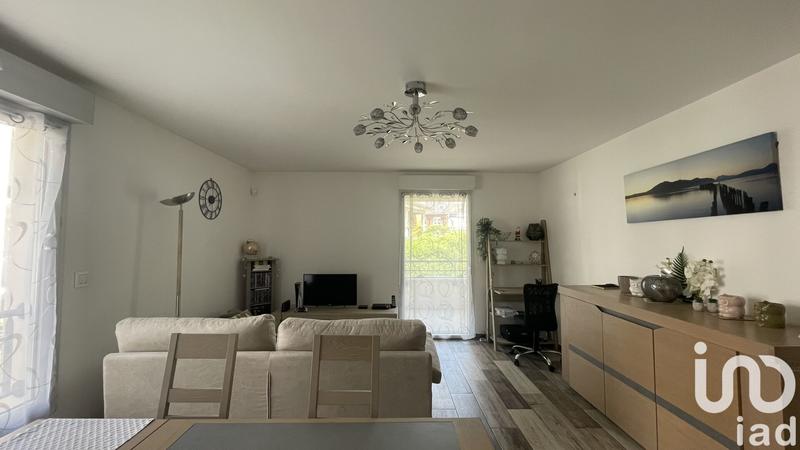 Appartement - 77 m² - 3 pièces