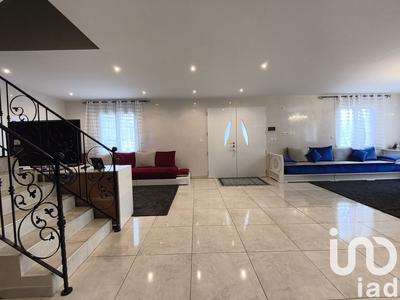 Maison - 195 m² - 7 pièces