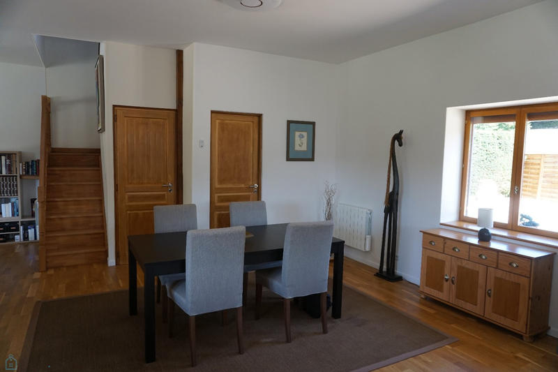 Maison - 90 m² - 3 pièces